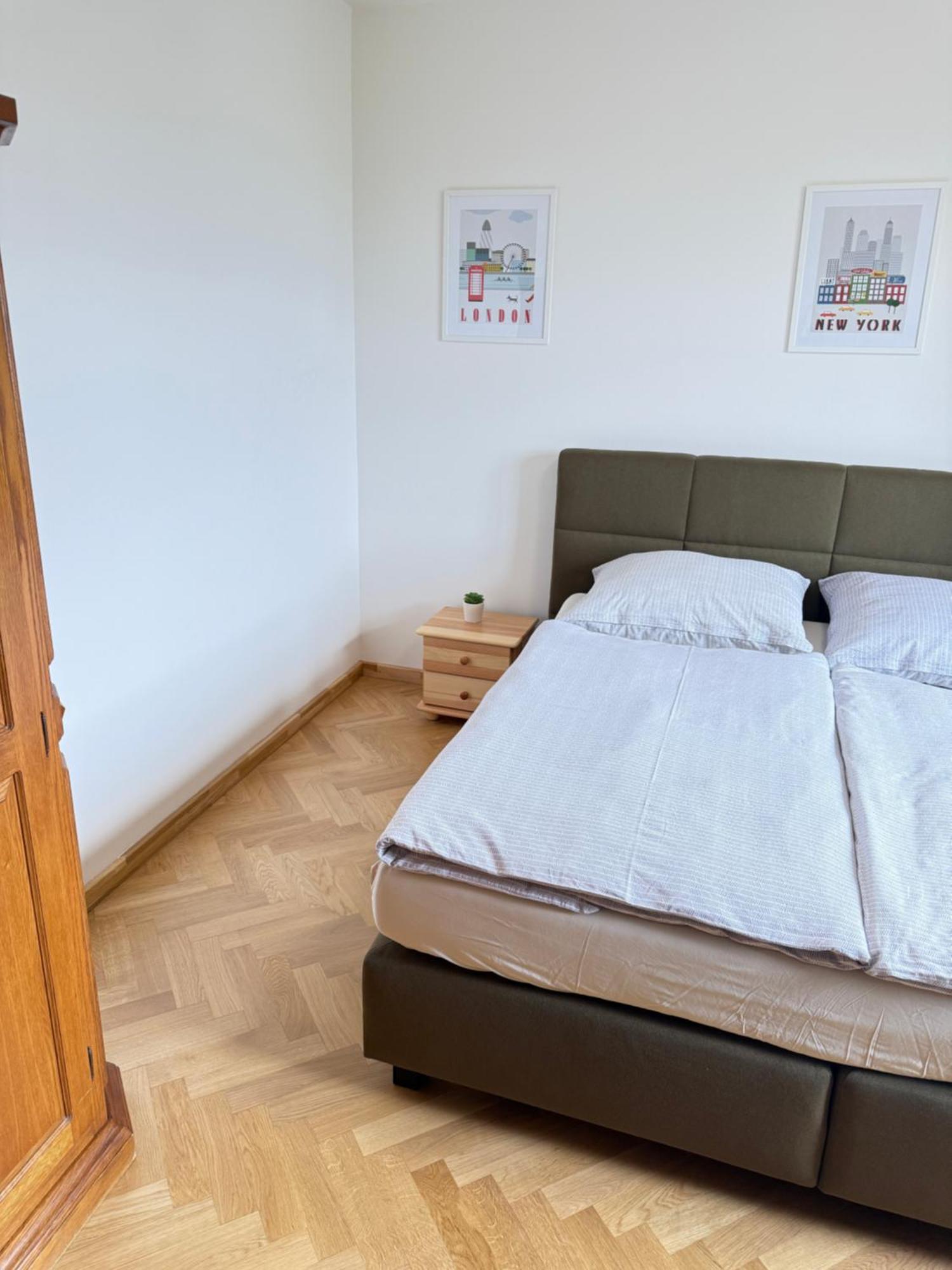 פראג Familyvilla, New 4 Luxury Big Apartments, Parking מראה חיצוני תמונה